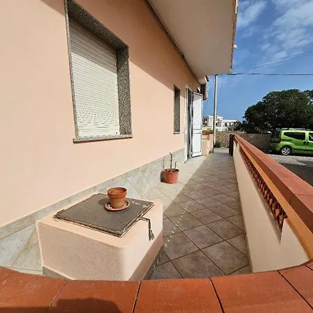 Apartment Casa Angela Guitgia
